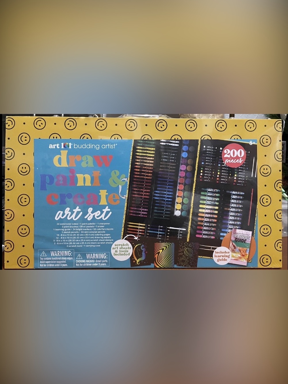 Art 101 Budding Artist Set 200pc Paint Draw Crayons Markers Oil Water Pastels